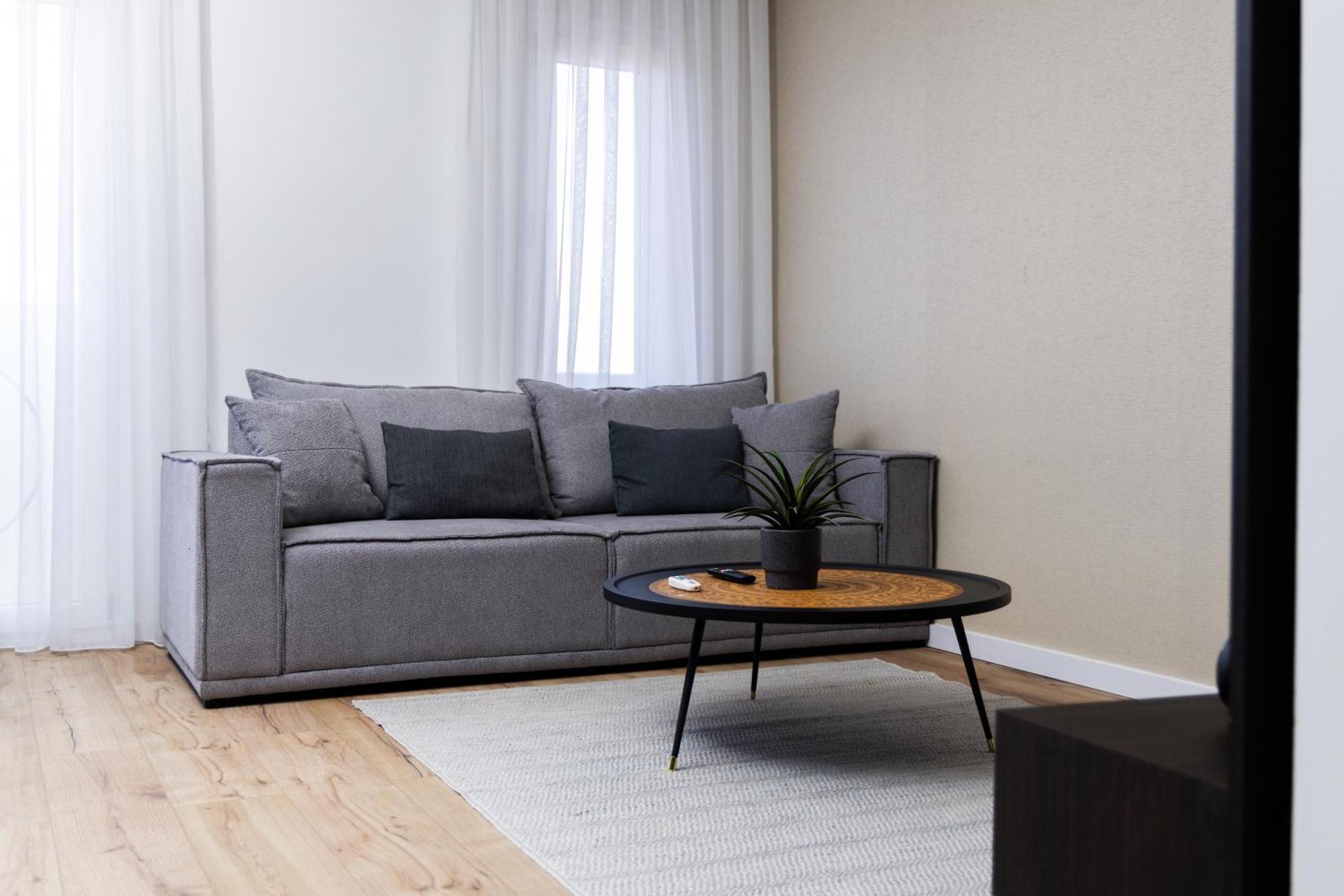 Erika'S Apartments Prishtinë Luaran gambar