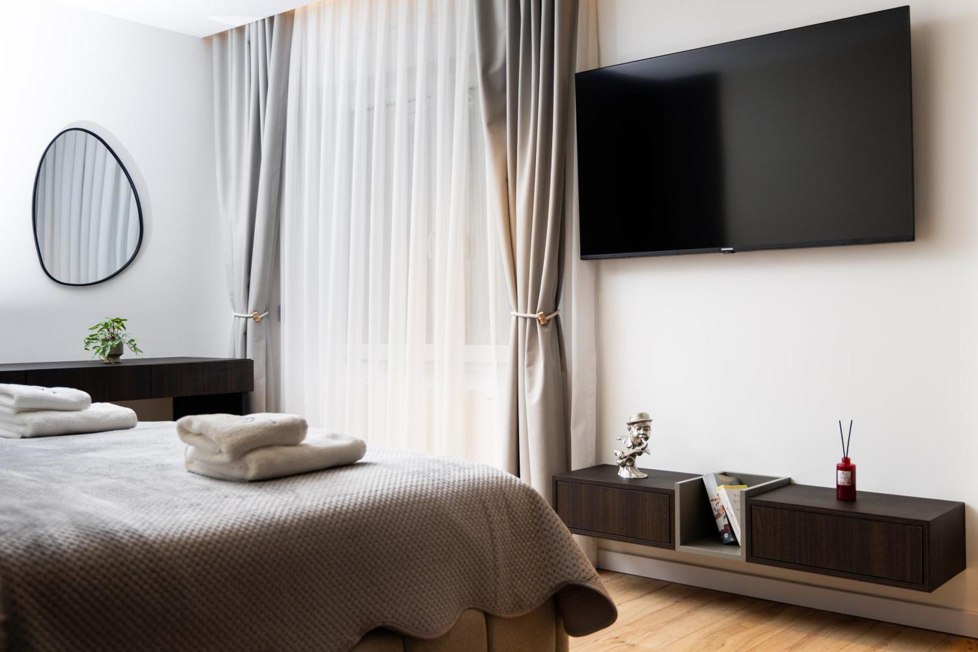Erika'S Apartments Prishtinë Luaran gambar